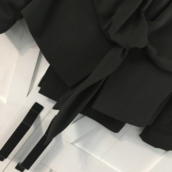 Bloomingdales blazers and pants set. S – 10, black. - Picture 6 of 11